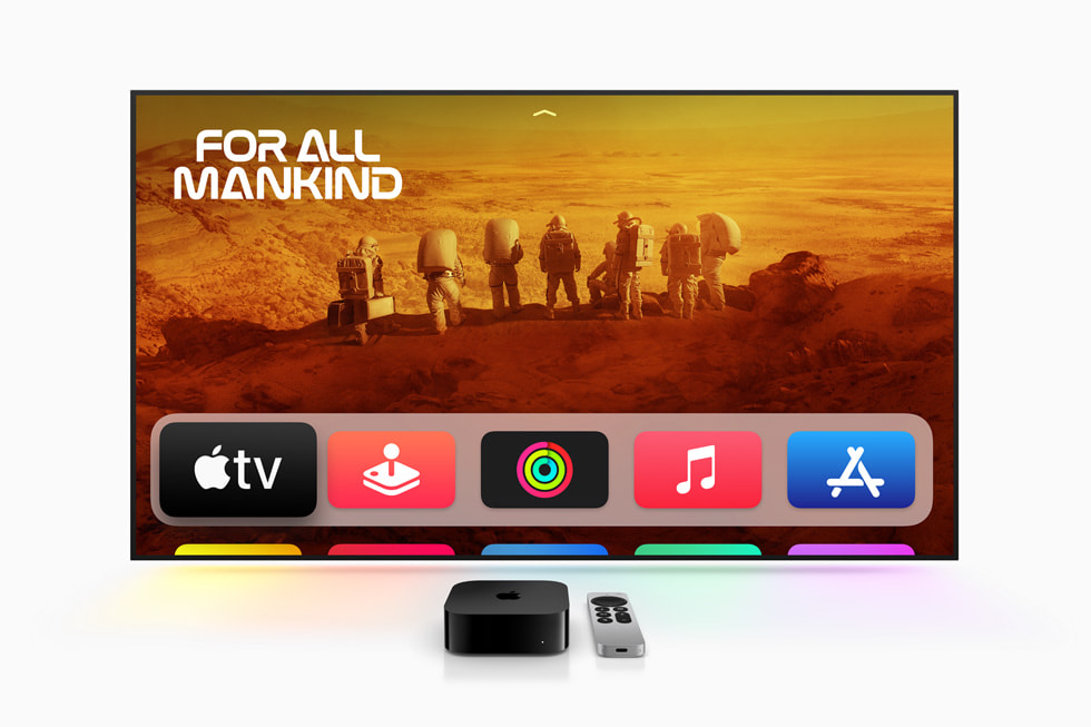 Apple TV 4K 与 Siri Remote，图片来自 Apple 官网